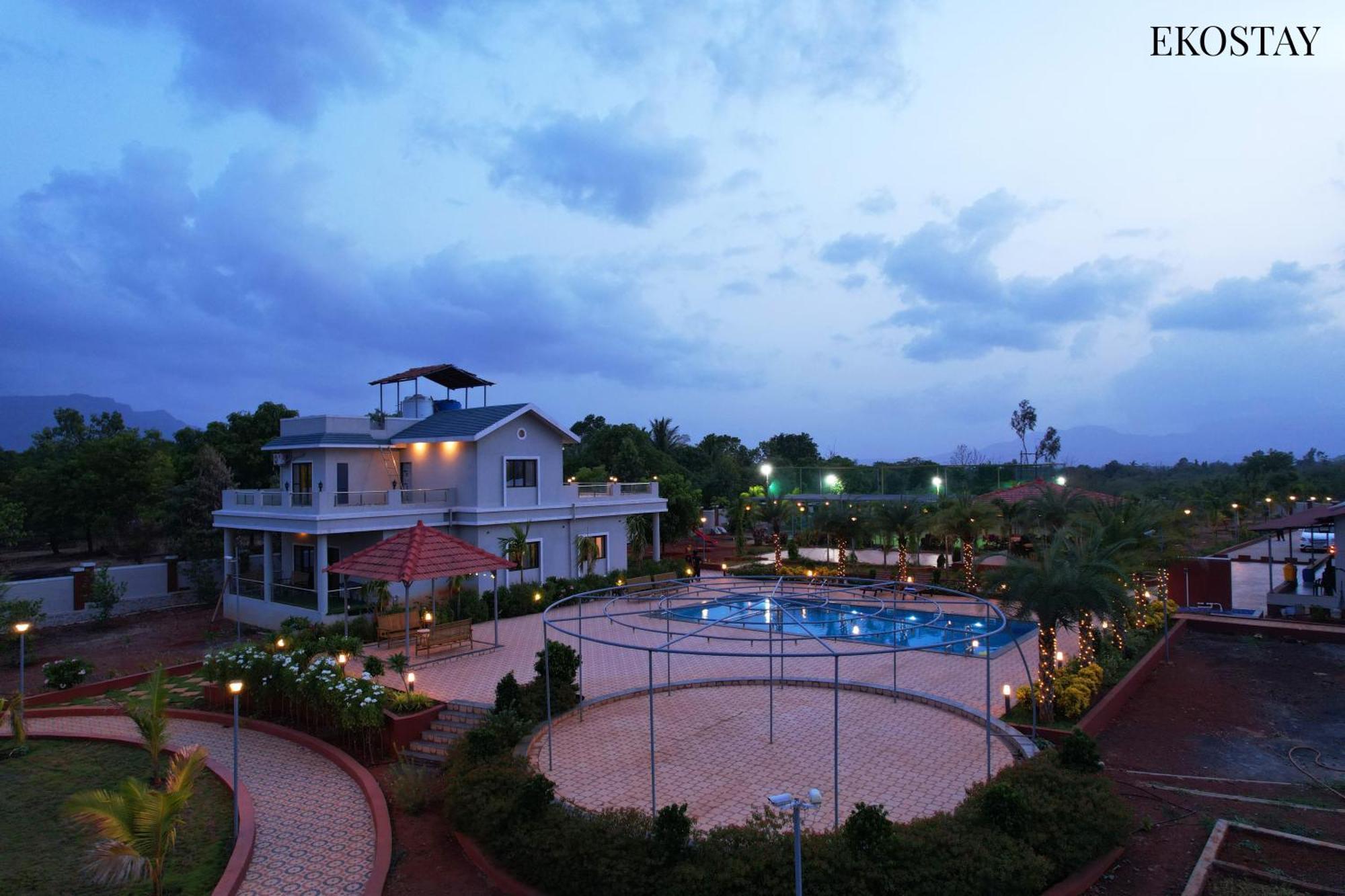 Ekostay Gold Palm Estate I Cricket Turf I Rain Dance I 2 Acre Property คาร์จัต ภายนอก รูปภาพ