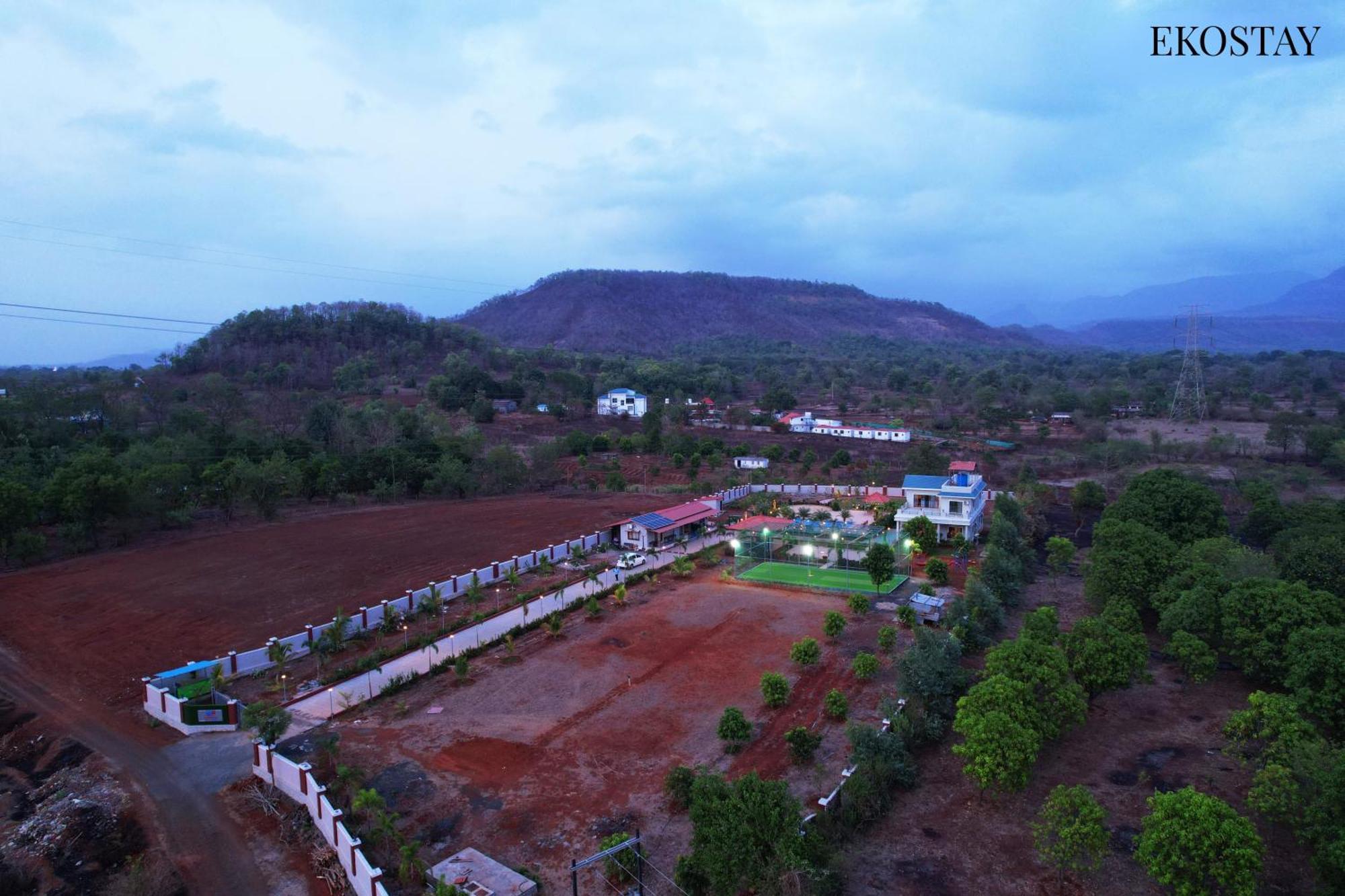 Ekostay Gold Palm Estate I Cricket Turf I Rain Dance I 2 Acre Property คาร์จัต ภายนอก รูปภาพ